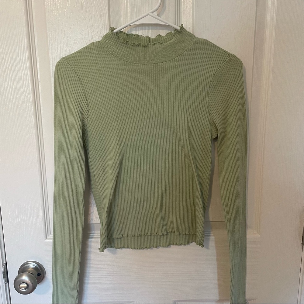 Ribbed Green Long Sleeve Top